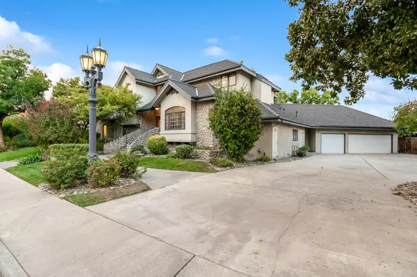 Visalia, CA 93291,3735 W Woodside Avenue