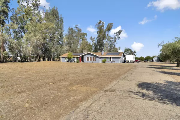 Dinuba, CA 93618,7072 Ave 404