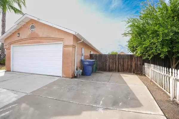 Tulare, CA 93274,145 Cumberland Court