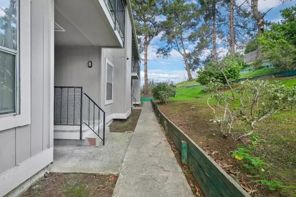 El Sobrante, CA 94803,458 Valley View Rd. Road