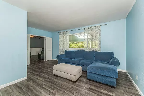Clovis, CA 93611,1895 Dennis Avenue