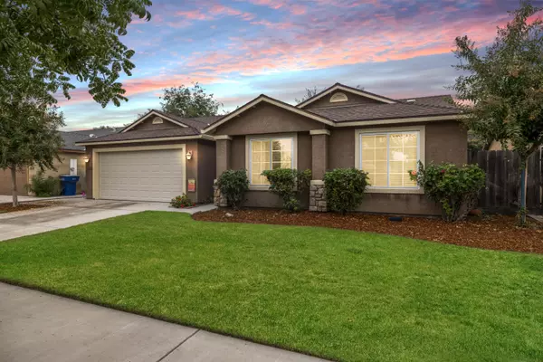 1926 Amarone Ave. Avenue, Tulare, CA 93274