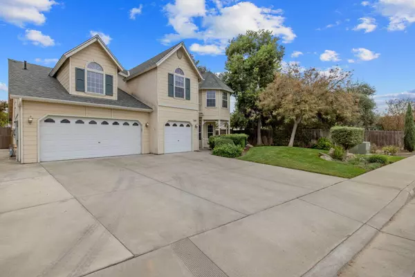 Hanford, CA 93230,927 W Saffron Street