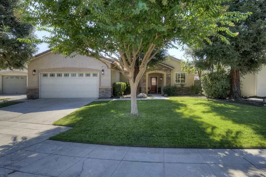 1113 Maple Avenue, Fowler, CA 93625