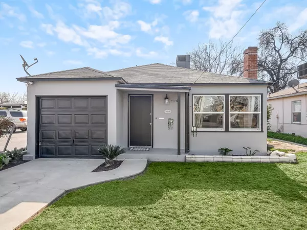 209 W Cameron Street, Hanford, CA 93230