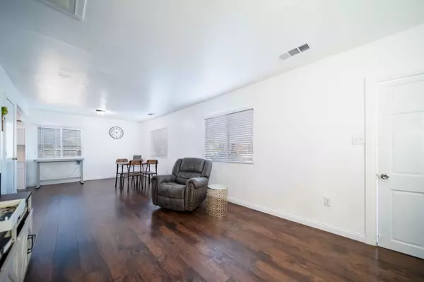 Woodlake, CA 93286,179 N Acacia Street