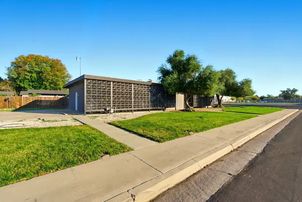 Corcoran, CA 93212,1326 Patterson Avenue