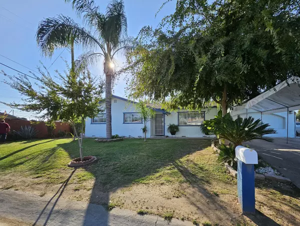 1833 N Maston, Porterville, CA 93257
