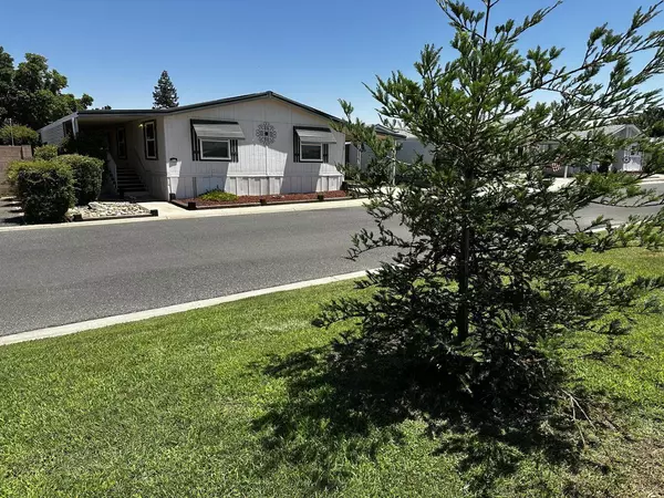 Porterville, CA 93257,2300 W Morton Avenue #Sp. 135