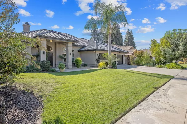 Visalia, CA 93277,1031 W Hemlock Avenue