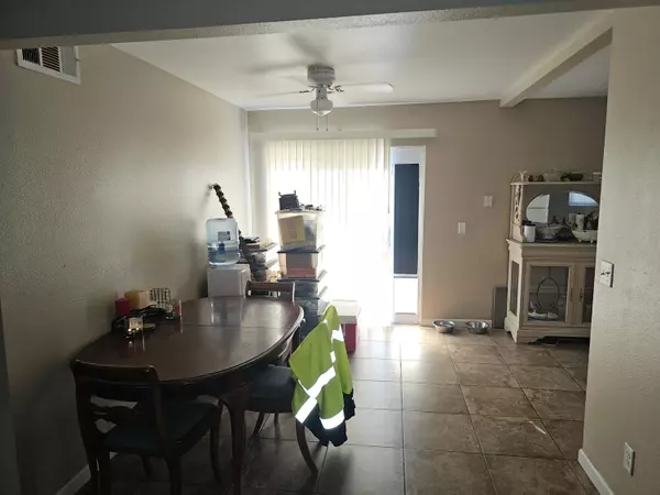 Tulare, CA 93274,536 N Welch Drive