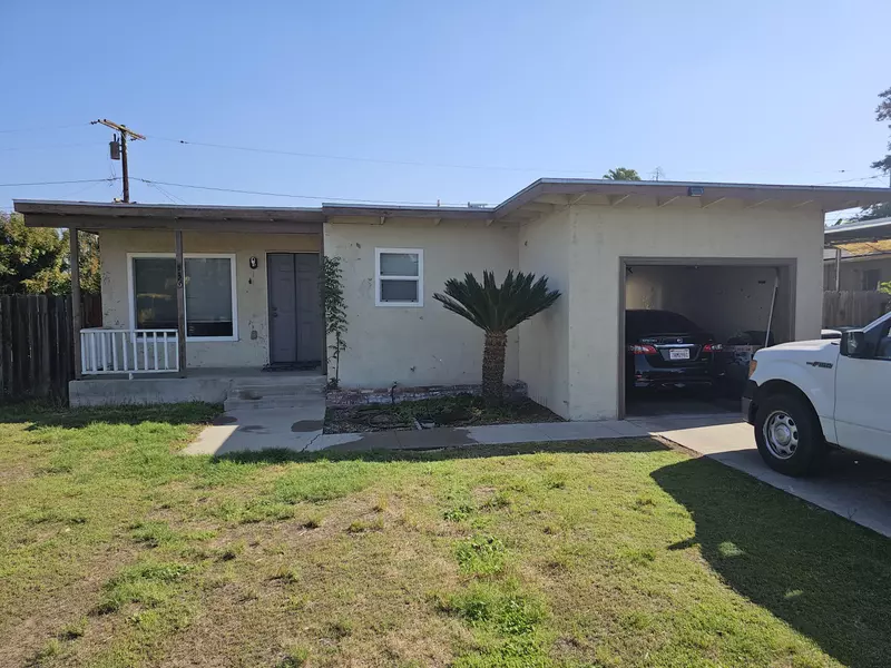 536 N Welch Drive, Tulare, CA 93274
