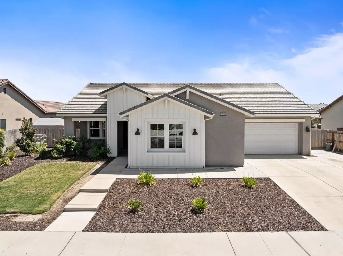 Kingsburg, CA 93631,2070 Solig Avenue