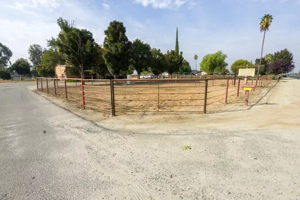 Porterville, CA 93257,1841 N Westwood Street