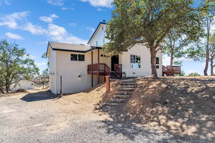 41070 Lilley Mountain Drive, Coarsegold, CA 93614