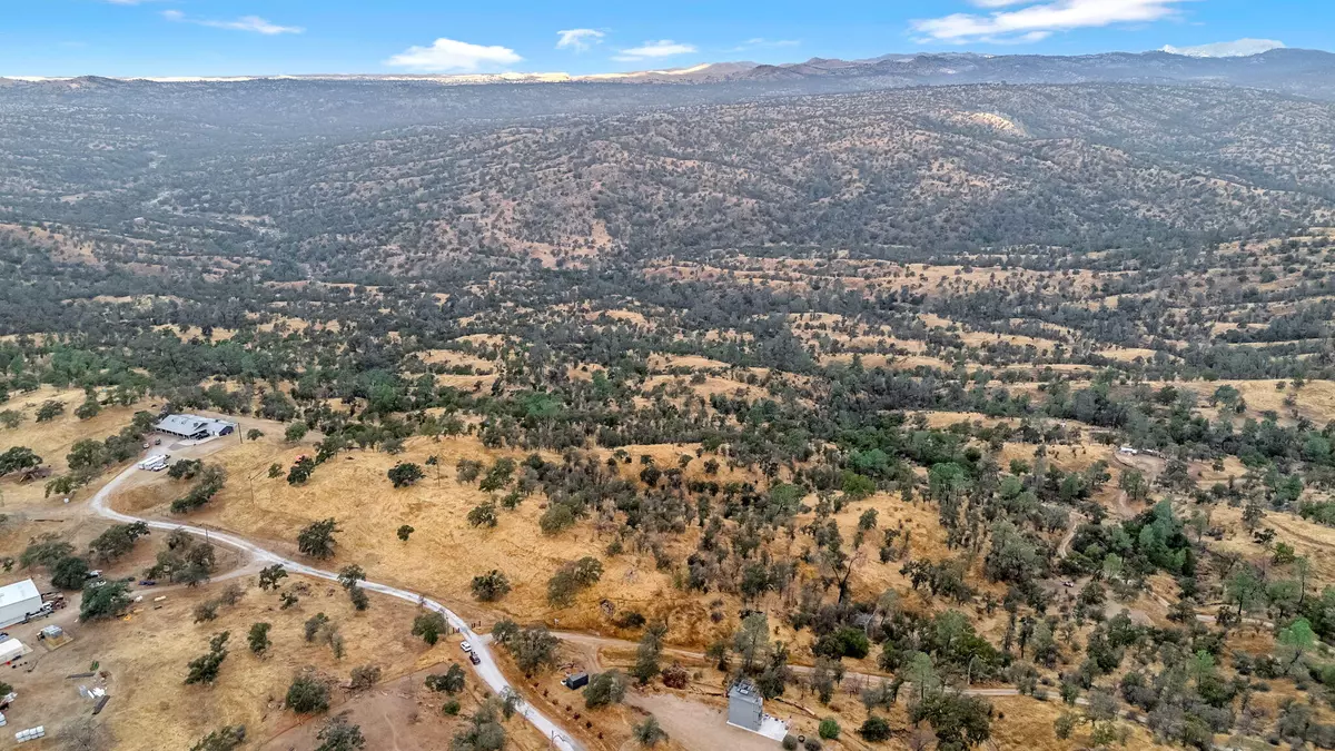 Raymond, CA 93653,37749 Misty Ridge Road