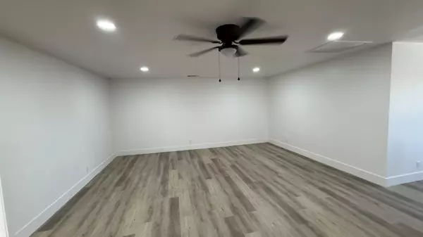 Hanford, CA 93230,10811 Abby Lane