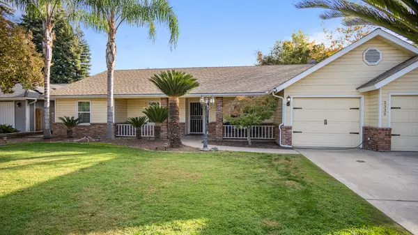Visalia, CA 93292,2335 E Harvard Court
