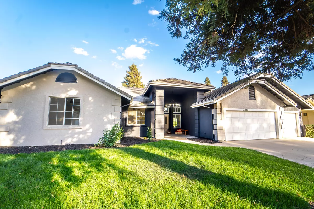 Visalia, CA 93292,2330 S Stover Street