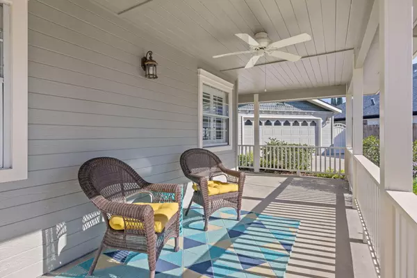 Visalia, CA 93292,250 E Chestnut Court