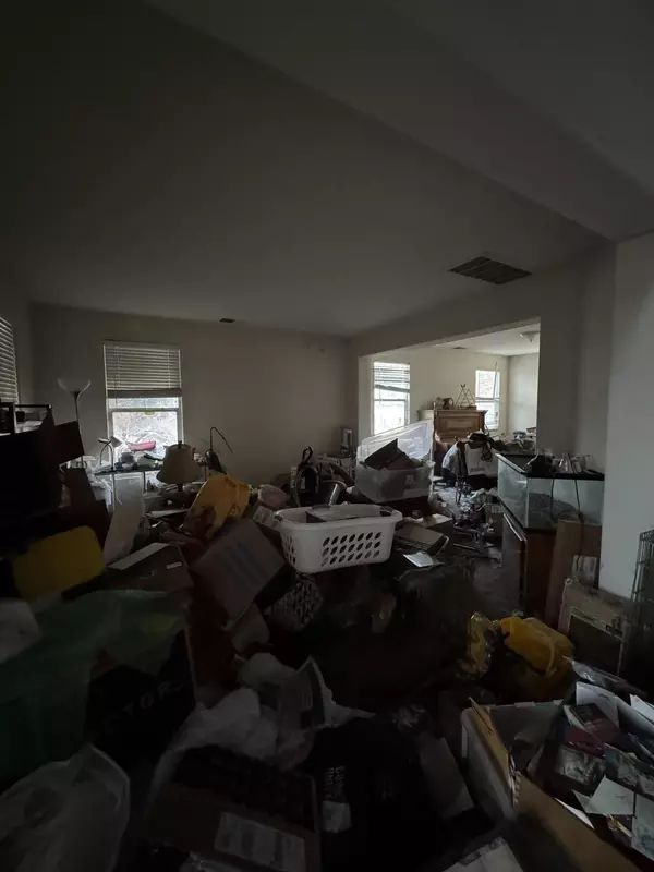 Bakersfield, CA 93311,9201 Empire State Drive