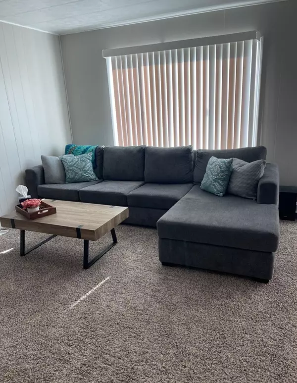 Porterville, CA 93257,720 E Worth Avenue #218