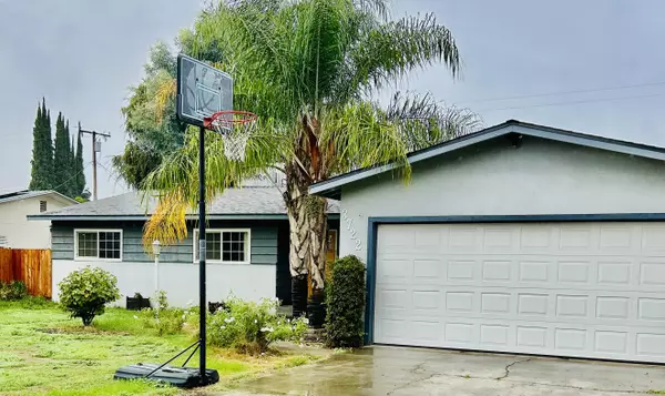 Visalia, CA 93277,3722 W Paradise Avenue