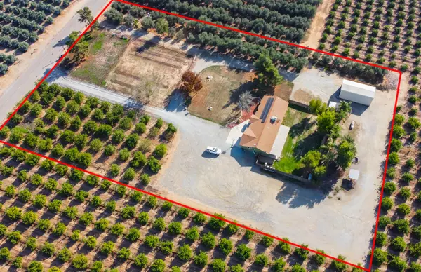 Visalia, CA 93292,36705 144 Road