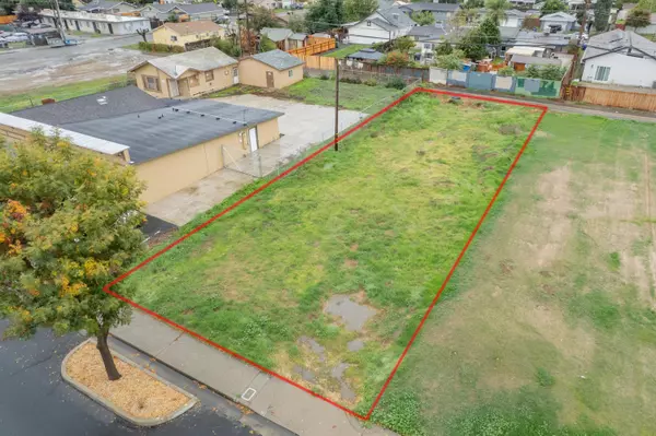 Farmersville, CA 93223,371 N Farmersville Boulevard