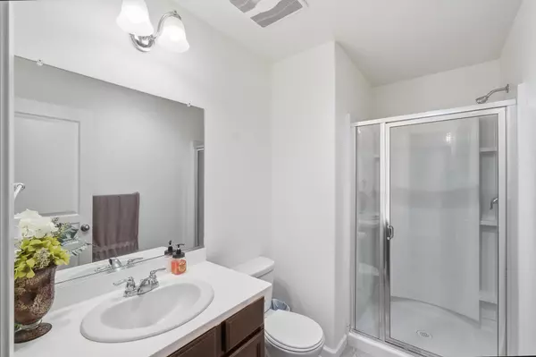 Lemoore, CA 93245,1056 Pebble Drive