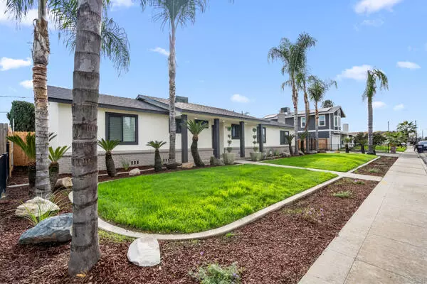 Visalia, CA 93277,1707 W Whitendale Avenue