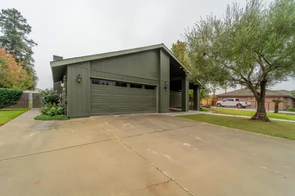 Tulare, CA 93274,1428 Killette Road