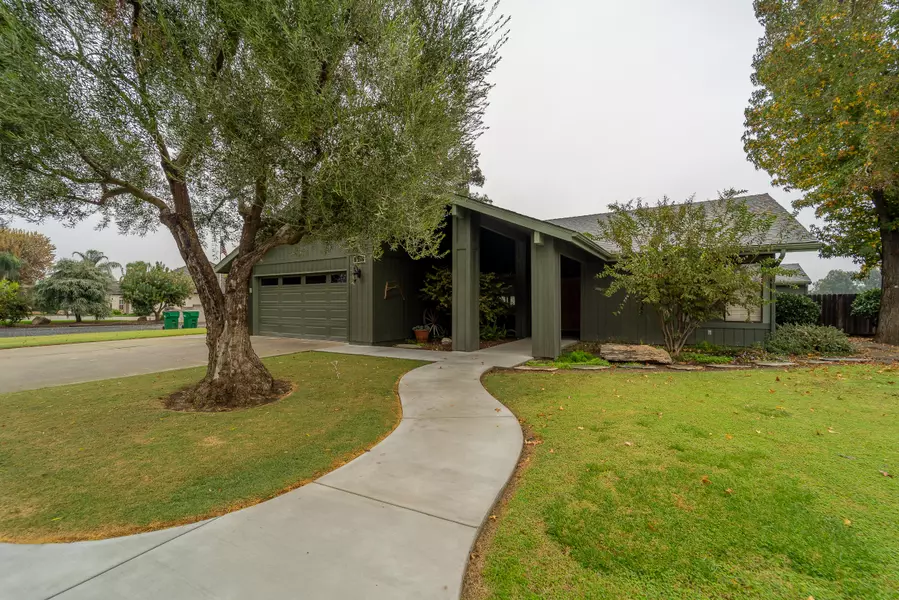 1428 Killette Road, Tulare, CA 93274