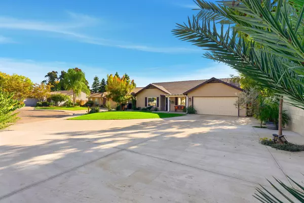 Visalia, CA 93292,1315 E Vine Court