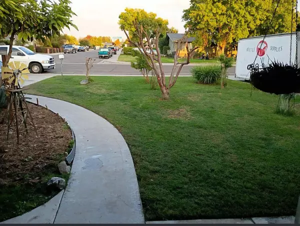 Visalia, CA 93277,2527 S Linda Vista Street