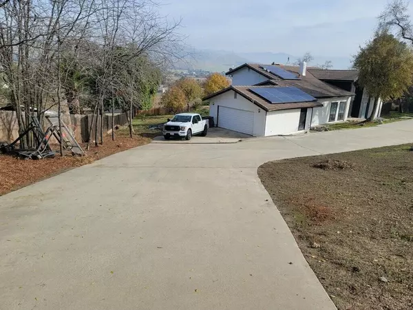 Porterville, CA 93257,1112 N Scenic Drive