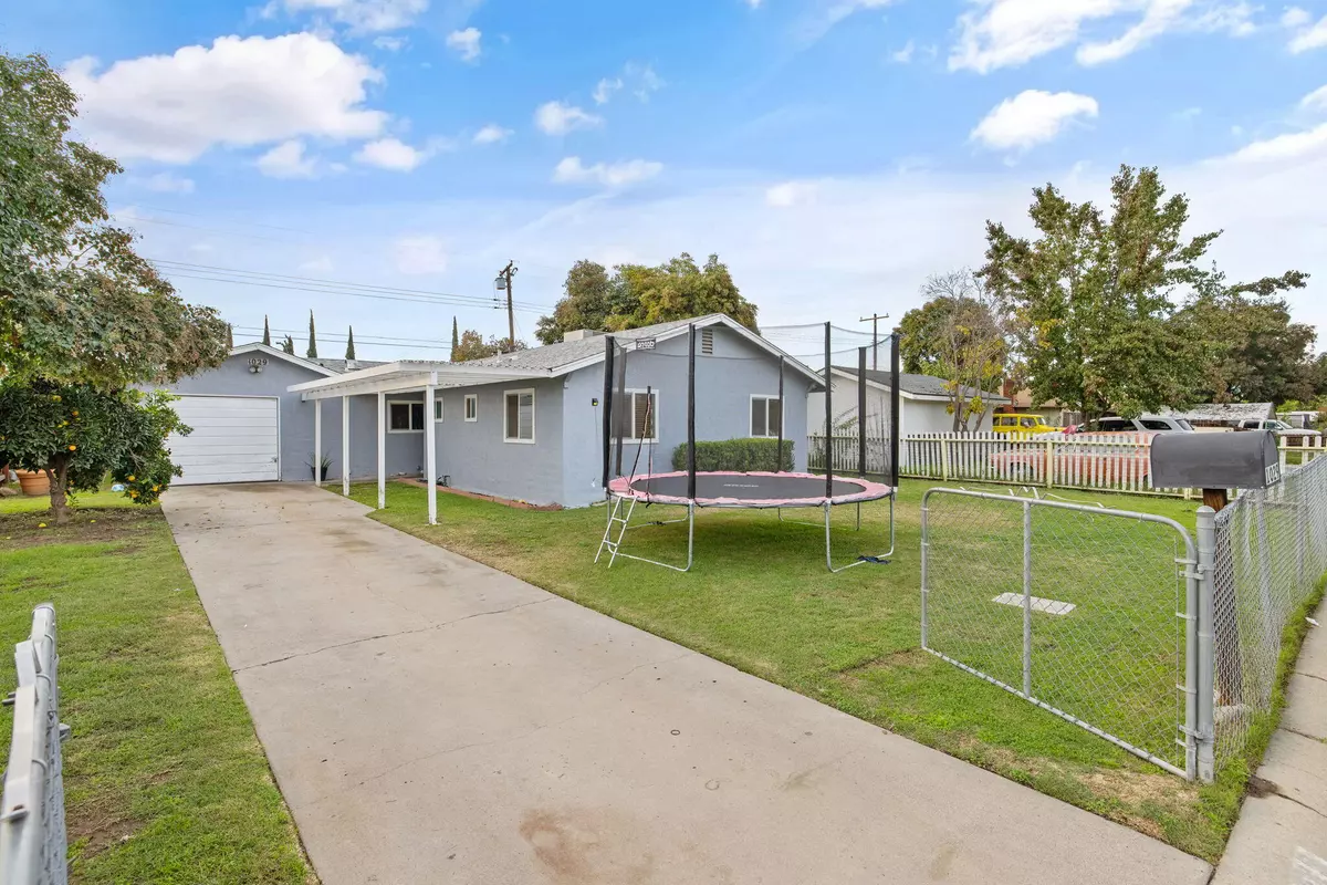 Visalia, CA 93292,1029 N Gowdy Street