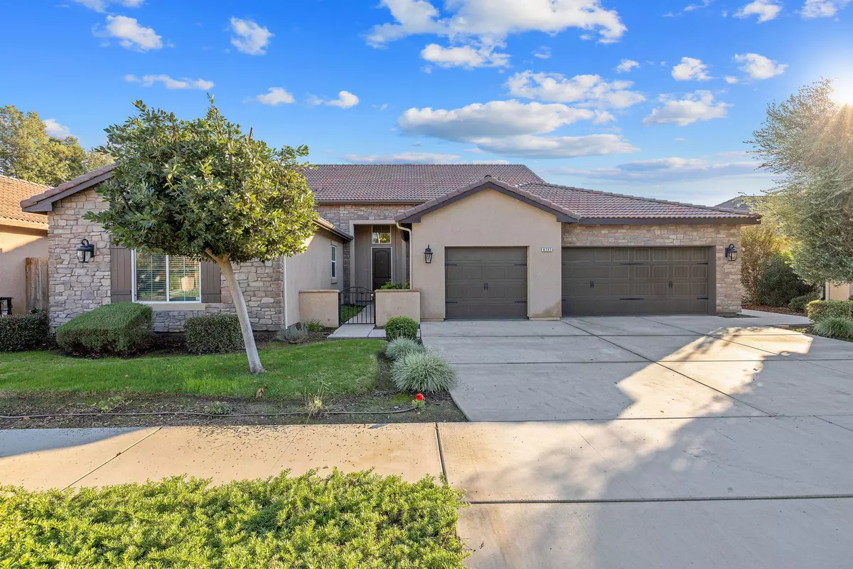 Visalia, CA 93291,6737 W Wren Avenue