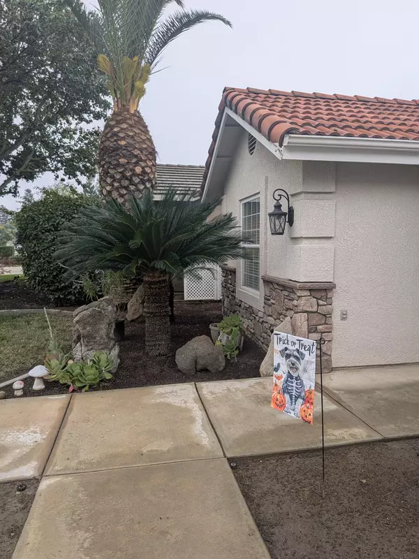 Visalia, CA 93291,4600 W Grove Avenue