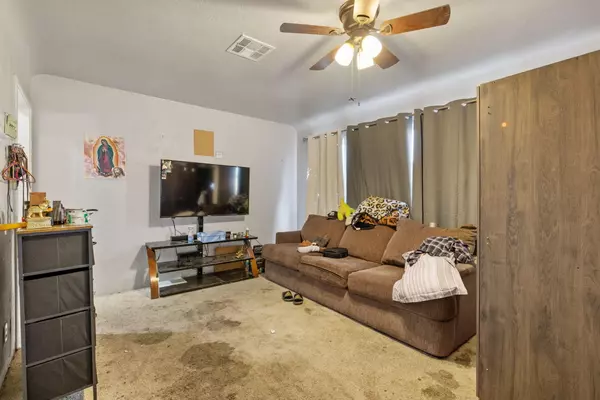 Hanford, CA 93230,821 Lincoln Street