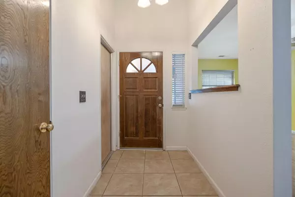 Tulare, CA 93274,1279 Lincoln Street