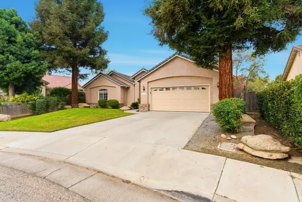 Visalia, CA 93291,2744 W Ceres Court