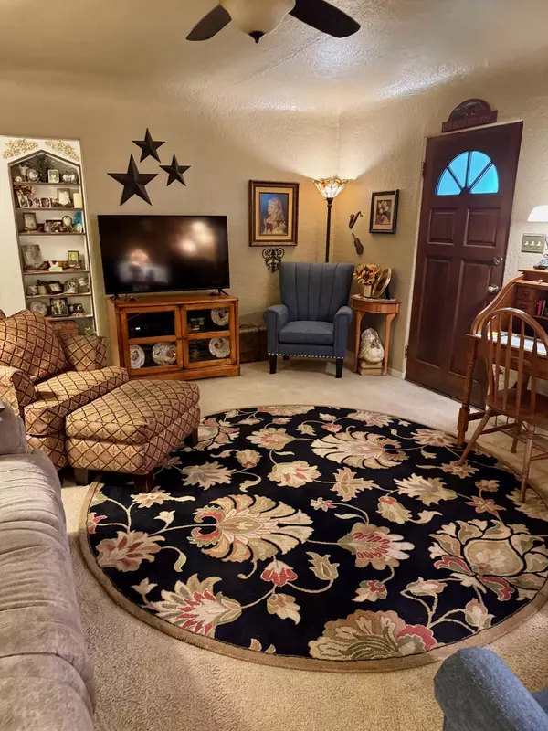 Tulare, CA 93274,539 N Gem Street