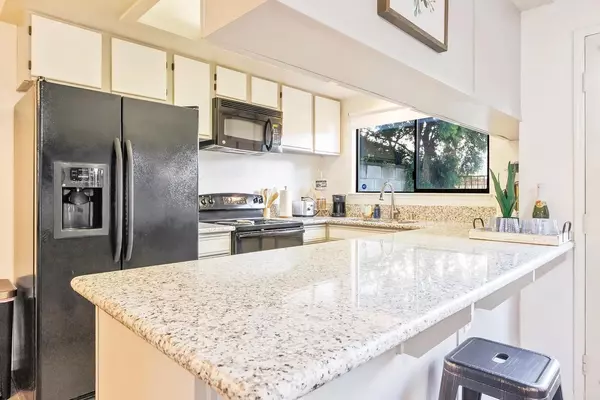 Visalia, CA 93277,4926-4928 W Westgate Court