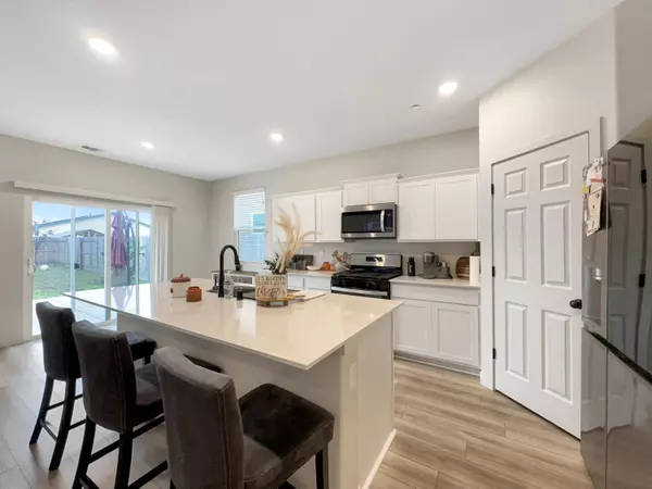 Tulare, CA 93274,1932 Justice Avenue