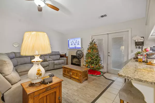 Exeter, CA 93221,606 N Orange Avenue