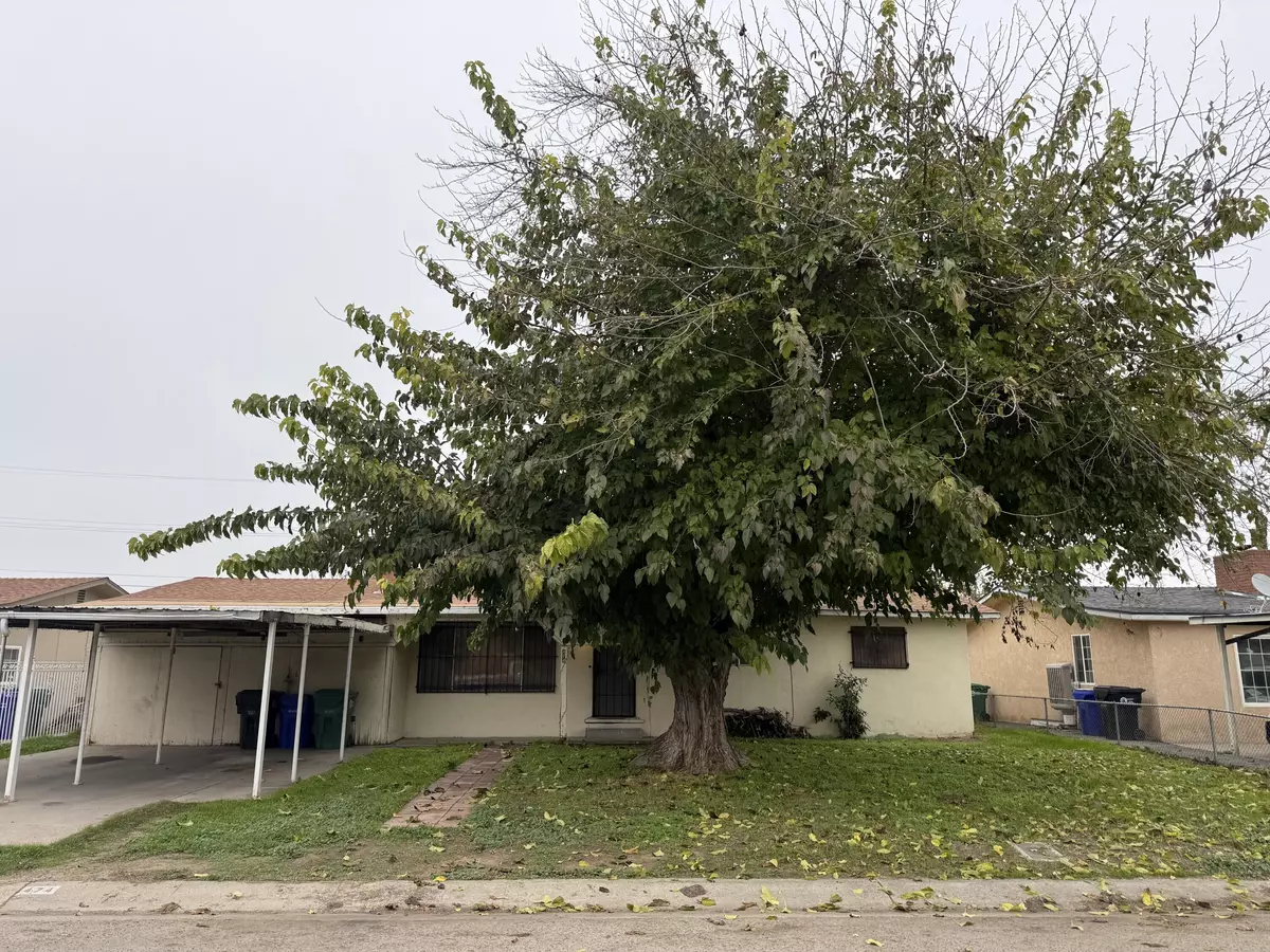 Porterville, CA 93257,474 W Montgomery Avenue