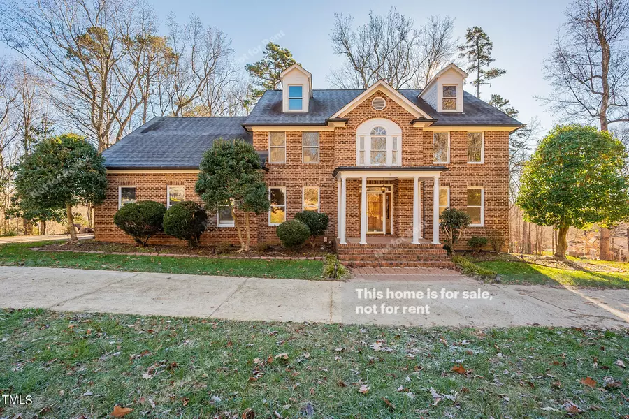 8 Triple Crown Place, Bahama, NC 27503