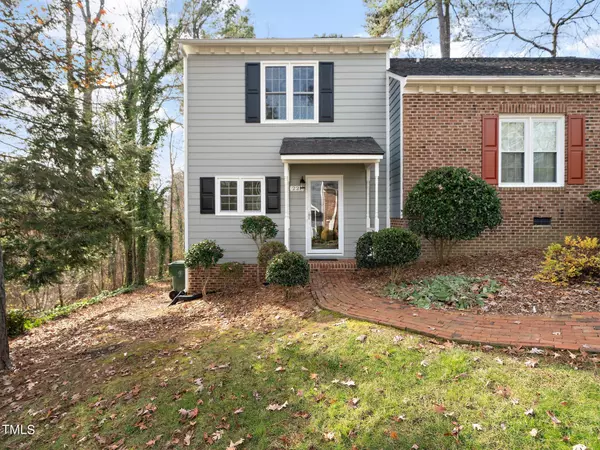 221 Danforth Drive, Cary, NC 27511