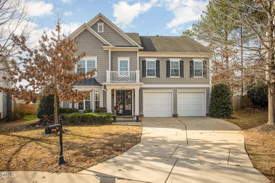 312 Larkhaven Place, Apex, NC 27539